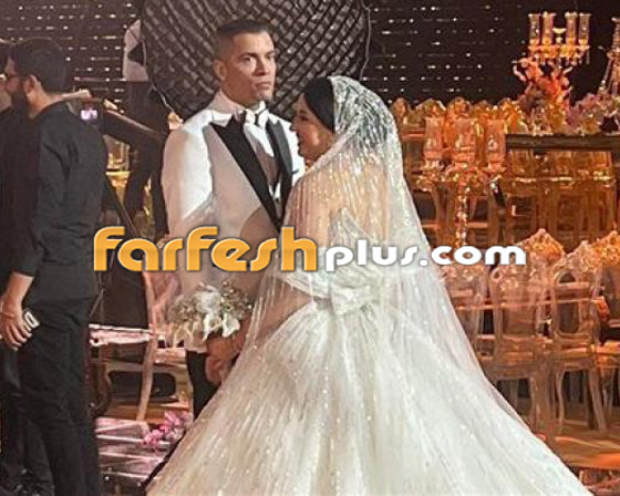 ‏حسن شاكوش يهدد من غاب عن زفافه من النجوم: 