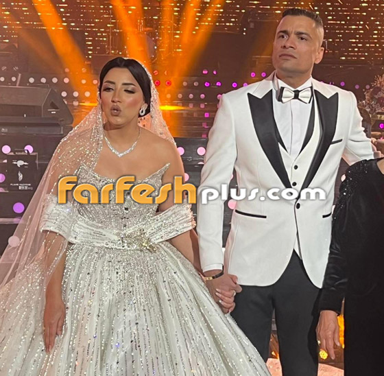 ‏حسن شاكوش يهدد من غاب عن زفافه من النجوم: 