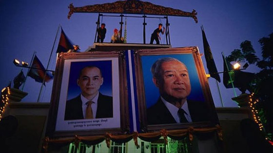 ملك كمبوديا الشقي: قصة سيهانوك الذي تنازل عن عرشه لأبيه مرتين صورة رقم 5