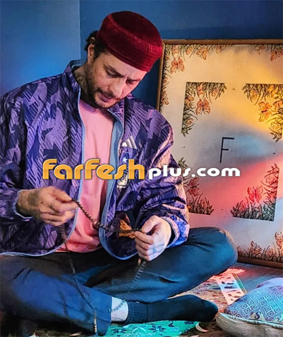 أحمد الفيشاوي يستفز الجمهور بصوره أمام الكعبة لأداء العمرة بـ الوشم والتاتو! صورة رقم 8