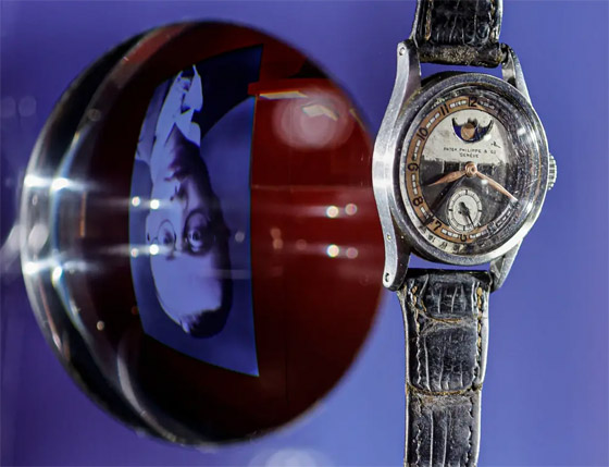 ساعة لآخر إمبراطور صيني تباع لقاء 5 ملايين دولار في مزاد.. صور صورة رقم 1