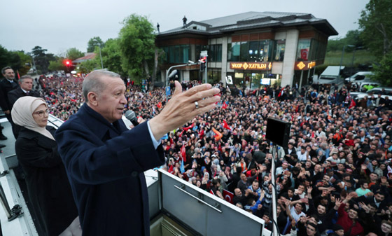 بخطاب النصر: أردوغان يشكر الشعب التركي ويتعهد بإعادة بناء مدن الزلزال صورة رقم 4