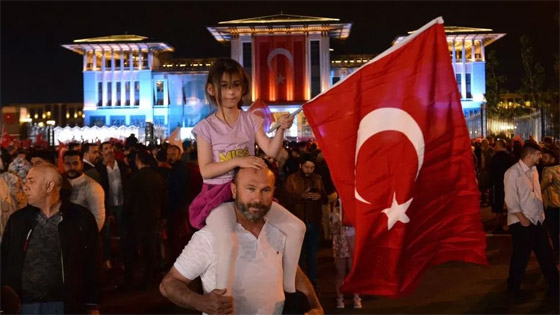 بخطاب النصر: أردوغان يشكر الشعب التركي ويتعهد بإعادة بناء مدن الزلزال صورة رقم 16