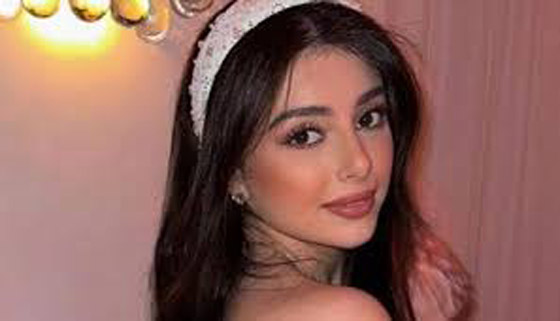فيديوهات وصور من 