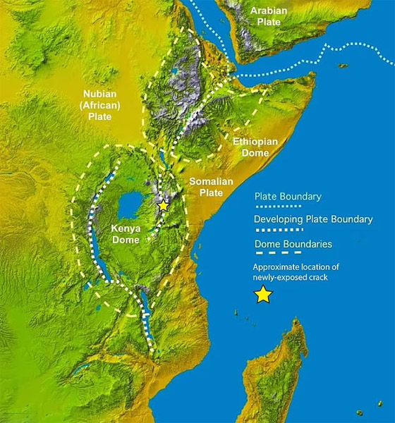 ظهور صدع هائل وخطير في أفريقيا وعلماء يحذرون من انشطار 