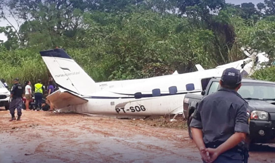 فيديو: مقتل 14 في تحطم طائرة بولاية الأمازون في البرازيل صورة رقم 1