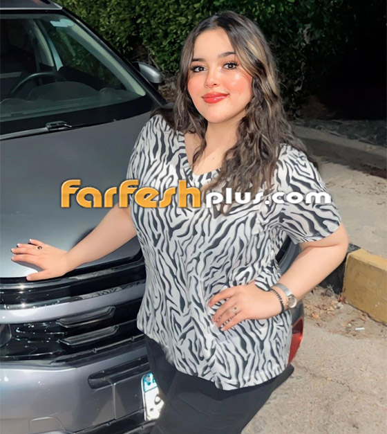 طفلة 