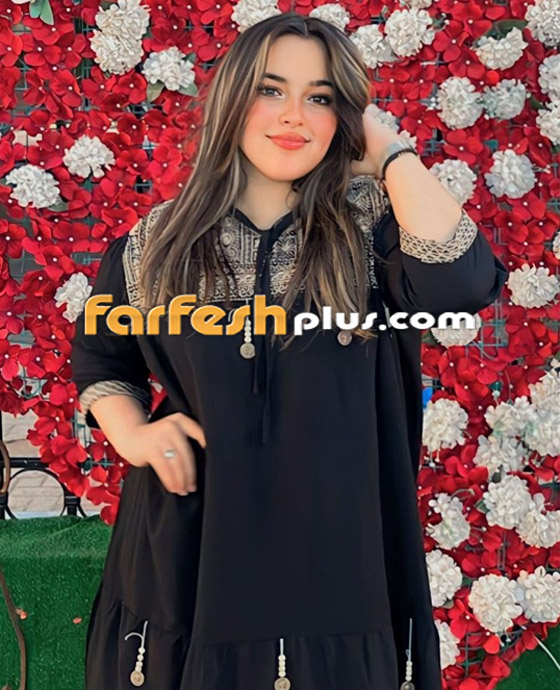 طفلة 