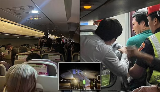 الحوادث تتكرر.. راكب يحاول فتح مخرج الطوارئ بطائرة في تايلاند (فيديو) صورة رقم 2