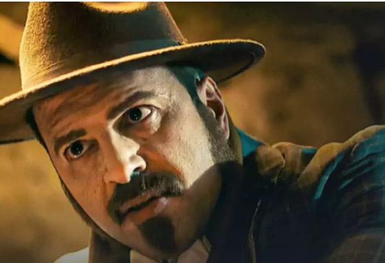 مسلسلات رمضان 2024 في مسلسلات: تيم حسن يردد (شوكتلو هيبتلو) في مسلسل تاج ما معناها؟ صورة رقم 6