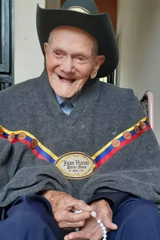 قبل أيام من عيد ميلاده.. وفاة أكبر رجل في العالم عن عمر يناهز 115 سنة صورة رقم 12
