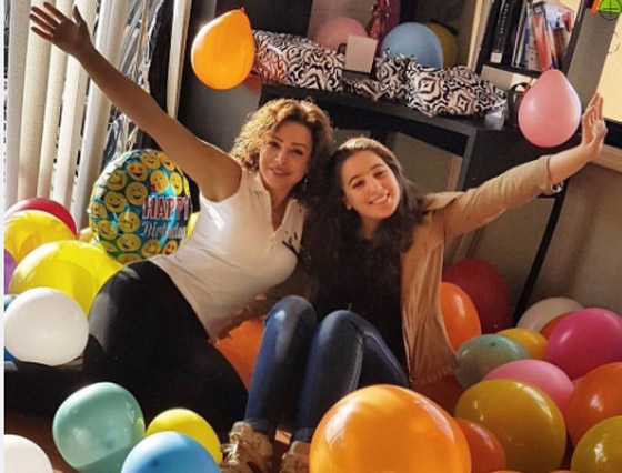 سوزان نجم الدين تحتفل بعيد ميلاد ابنتها سارة التي تدرس الطب.. فيديو وصور صورة رقم 6