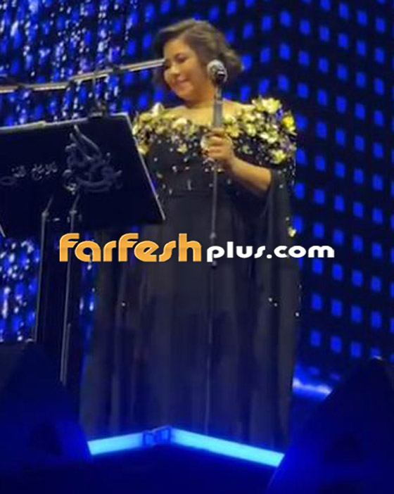 بكاء شيرين عبد الوهاب أثناء غنائها (كده يا قلبي) على المسرح.. فيديو وصور صورة رقم 10