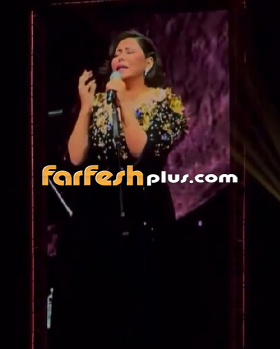بكاء شيرين عبد الوهاب أثناء غنائها (كده يا قلبي) على المسرح.. فيديو وصور صورة رقم 3