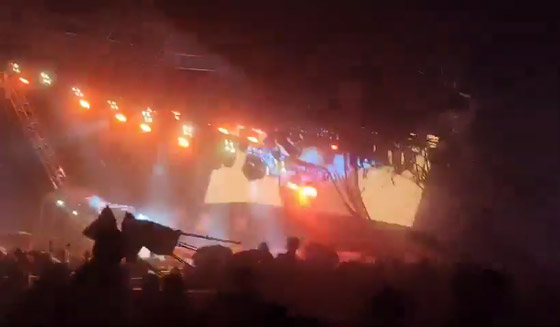 فيديو يرصد فاجعة انهيار المسرح في المكسيك.. 9 قتلى و50 جريحا صورة رقم 1