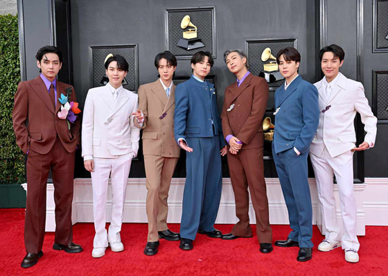فرقة BTS تدخل عالم مايكل جاكسون بأغنية سريّة نادرة..  صورة رقم 1