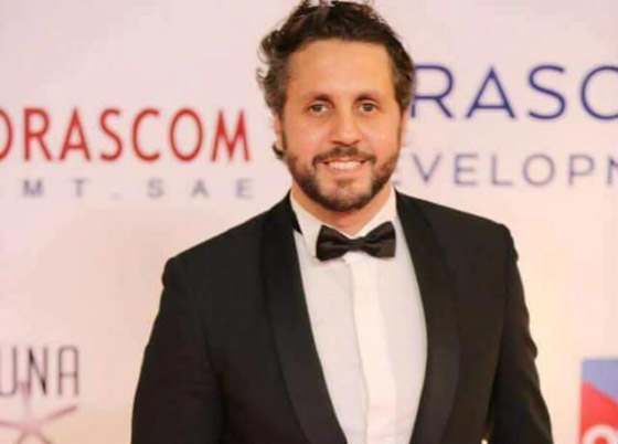 فتاة مصابة بالسرطان تًُفاجَأ بزيارة من الفنان المصري هشام ماجد.. كيف كان رد فعلها؟  صورة رقم 5