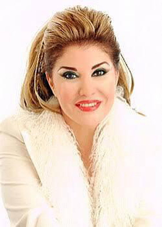 موقف محرج للإعلامية هالة سرحان.. سخرت من مذيعة لم تعرفها والجمهور يهاجمها ويتهمها بالغرور! صورة رقم 4 موقف محرج للإعلامية هالة سرحان.. سخرت من مذيعة لم تعرفها والجمهور يهاجمها ويتهمها بالغرور! صورة رقم 4