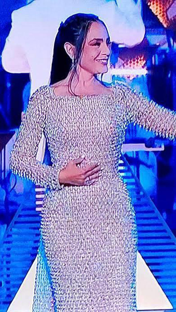 إطلالة أسطورية بعد غياب طويل لـ شريهان من إيلي صعب بافتتاح المتحف المصري الكبير صورة رقم 2 إطلالة أسطورية بعد غياب طويل لـ شريهان من إيلي صعب بافتتاح المتحف المصري الكبير صورة رقم 2