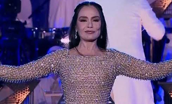 إطلالة أسطورية بعد غياب طويل لـ شريهان من إيلي صعب بافتتاح المتحف المصري الكبير صورة رقم 3 إطلالة أسطورية بعد غياب طويل لـ شريهان من إيلي صعب بافتتاح المتحف المصري الكبير صورة رقم 3