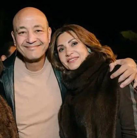 زواج عمرو أديب من المليارديرة دينا طلعت.. وهديتها ساعة فاخرة بـ 13 مليون جنيه! صورة رقم 4 زواج عمرو أديب من المليارديرة دينا طلعت.. وهديتها ساعة فاخرة بـ 13 مليون جنيه! صورة رقم 4
