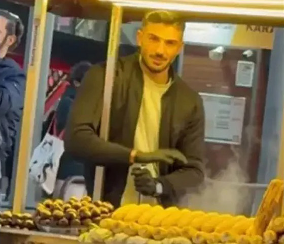 شهرة (بائع الذرة الوسيم) تخطت حدود تركيا: السياح يأتون من مختلف دول العالم خصيصا لرؤيته! صورة رقم 5 شهرة (بائع الذرة الوسيم) تخطت حدود تركيا: السياح يأتون من مختلف دول العالم خصيصا لرؤيته! صورة رقم 5