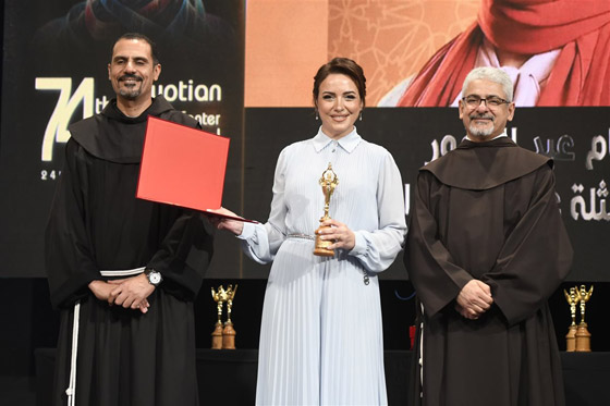 قائمة الفائزين بجوائز مهرجان المركز الكاثوليكي للسينما منهم أشرف عبد الباقي، سلاف فواخرجي، احمد مالك ويسرا اللوزي، صورة رقم 7 قائمة الفائزين بجوائز مهرجان المركز الكاثوليكي للسينما منهم أشرف عبد الباقي، سلاف فواخرجي، احمد مالك ويسرا اللوزي، صورة رقم 7