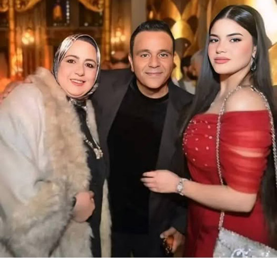 زواج سري جديد لـ محمد فؤاد: انفصل عن زوجته الاولى بعد 32 سنة أنجبا فيها 3 أولاد! صورة رقم 1 زواج سري جديد لـ محمد فؤاد: انفصل عن زوجته الاولى بعد 32 سنة أنجبا فيها 3 أولاد! صورة رقم 1