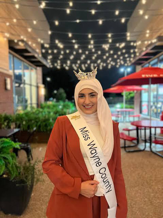أميرة حشوي محامية لبنانية وأول محجبة تفوز بتاج ملكة جمال في أمريكا صورة رقم 3 أميرة حشوي محامية لبنانية وأول محجبة تفوز بتاج ملكة جمال في أمريكا صورة رقم 3