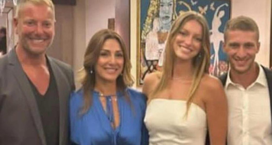 تامر هجرس يحتفل بعقد قران ابنته تمارا ويشعل الاجواء برقصة سالسا مميزة مع العروس صورة رقم 4