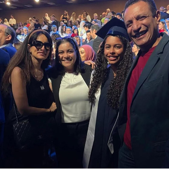 لماذا تغيٌبت شيرين عبد الوهاب عن حفل تخرٌج ابنتها؟ والملفت تواجد طليقها مع زينة صورة رقم 1