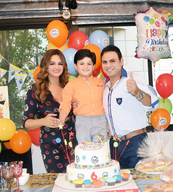 باسكال مشعلاني تحتفل بتخرج ابنها الشاب وتشارك أهم لحظاتها العائلية.. صورة رقم 1