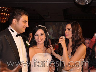 بالصور.. امال ماهر تحتفل بزفاف شقيقها  صورة رقم 2