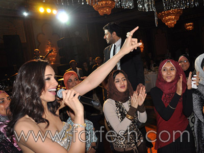 بالصور.. امال ماهر تحتفل بزفاف شقيقها  صورة رقم 10