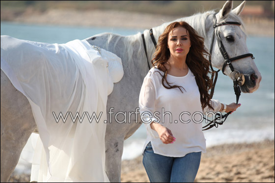 رولا سعد عاشقة تبحث عن خطيبها لتحتفل بزفافها!!  صورة رقم 6