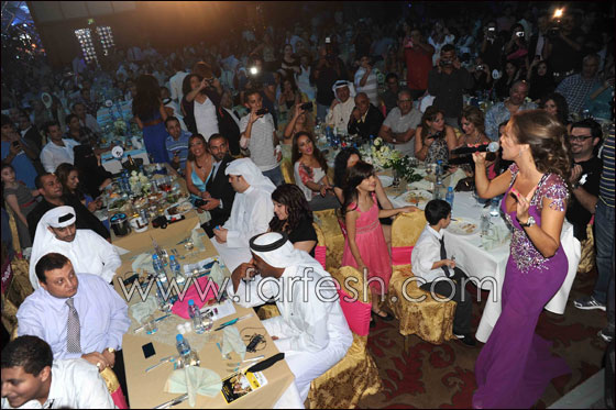 الفنانة رولا سعد احيت حفلا غنائيا ساهرا في عيد الفطر!  صورة رقم 6