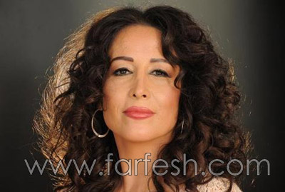 تقلا: شعور الامومة اكتسبته من امي وانا عادية لم آتي من كوكب اخر صورة رقم 5 تقلا: شعور الامومة اكتسبته من امي وانا عادية لم آتي من كوكب اخر صورة رقم 5
