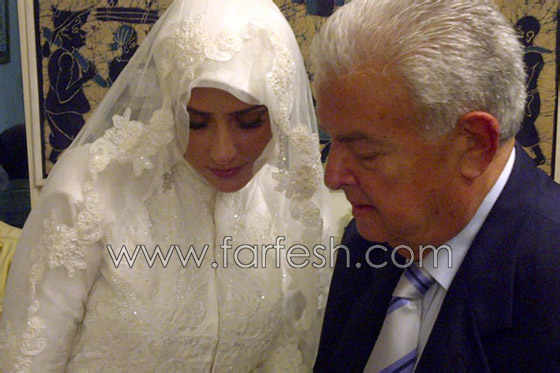  زواج الفنان المصري أحمد الفيشاوي بزي غريب!!  صورة رقم 1