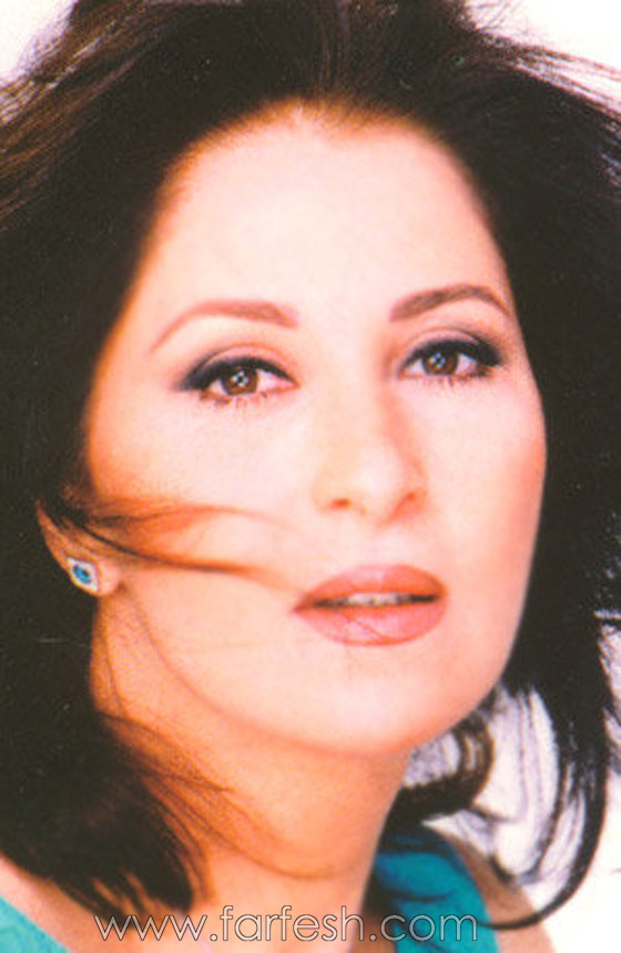 الممثلة المصرية بوسي.. تزوجت من الفنان نور الشريف وتطلقا  صورة رقم 19