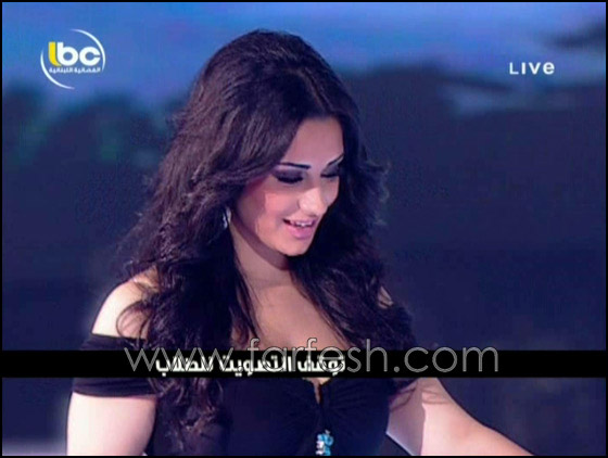 اليسا تقلد مرة اخرى.. وهذه المرة سارة فرح من ستار اكاديمي!   صورة رقم 2