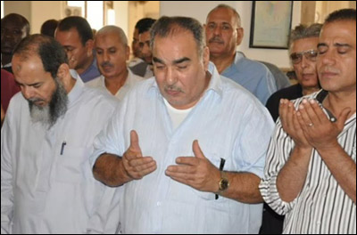 بالصور.. قلة من الفنانين في وداع عمر الحريري!! صورة رقم 5 بالصور.. قلة من الفنانين في وداع عمر الحريري!! صورة رقم 5