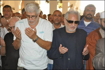 بالصور.. قلة من الفنانين في وداع عمر الحريري!! صورة رقم 22 بالصور.. قلة من الفنانين في وداع عمر الحريري!! صورة رقم 22