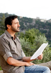 سعد حمدان: التمثيل لا قيمة له في لبنان وصلّيت للابتعاد عن الكوميديا  صورة رقم 3
