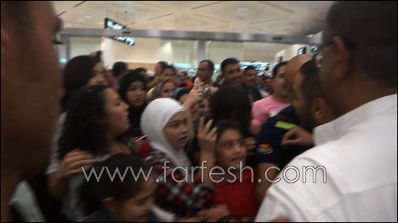 بالصور.. استقبال تاريخي لتامر حسني في قطر!!  صورة رقم 13