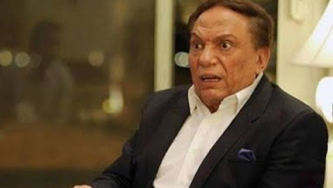 عادل إمام لجمهوره عبر فرفش: أحبكم لا تضايقوني وتقتحموا حياتي