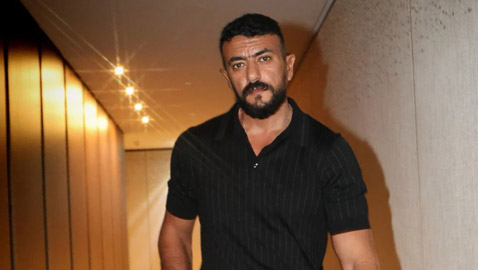 اتهام أحمد العوضي بتشبيه السيدات بالسيارات والإساءة لـ ياسمين عبد العزيز.. كيف دافع عن نفسه؟